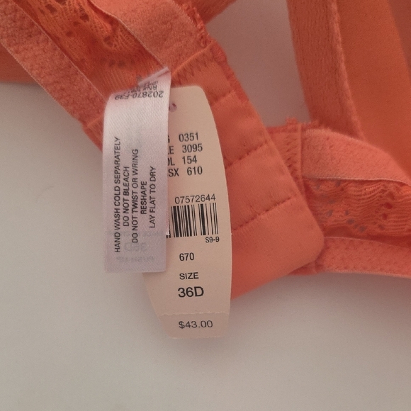 Victoria's Secret Orange Lace T-Shirt Bra - Picture 2 of 3